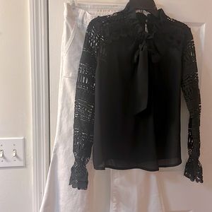 🔳Amazon Brand🔳 NWOT, crocheted, Black Blouse, size SM, May dress up OR down🔳